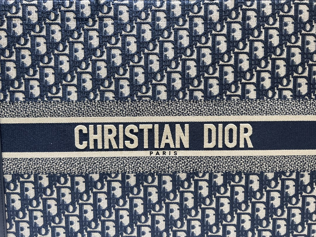 Christian Dior Book Tote bag in the Black Dior Oblique embroidered canvas.
