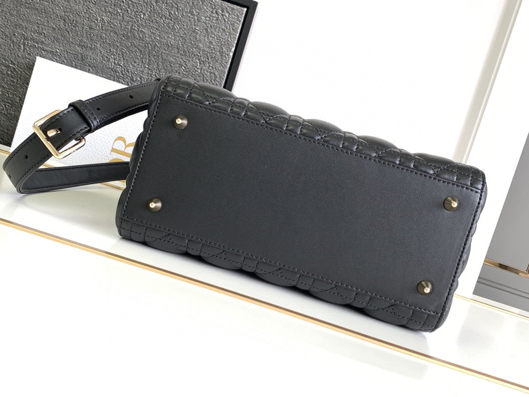 Lady Dior Bag Black Cannage Lambskin