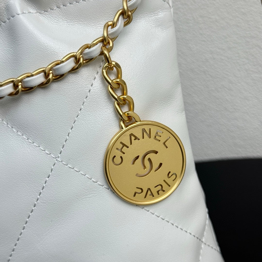 Chanel Mini 22 Hobo bag in white calfskin leather with gold-tone hardware