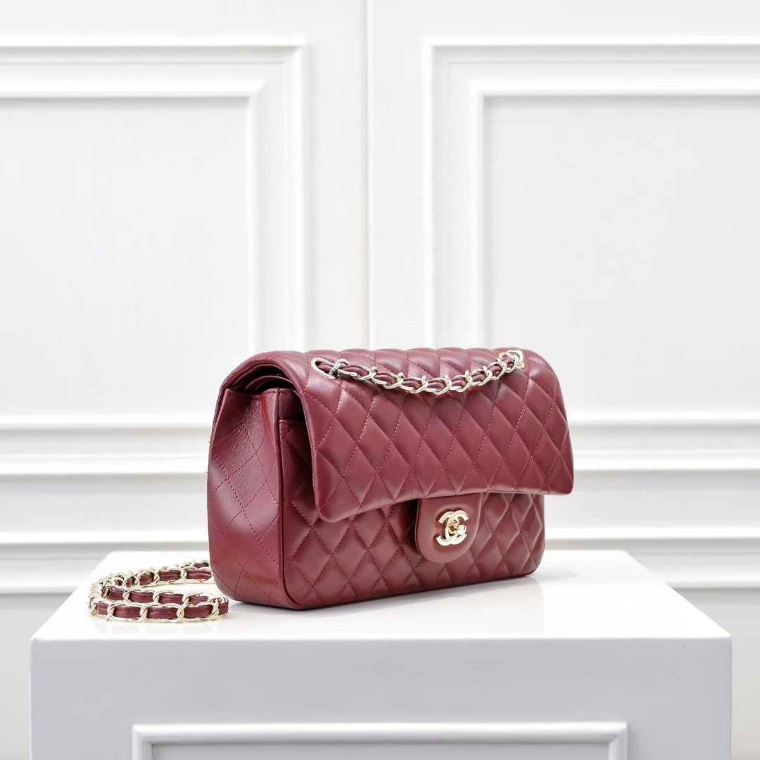 Chanel Classic Double Flap bag in burgundy lambskin leather with silver-tone hardware