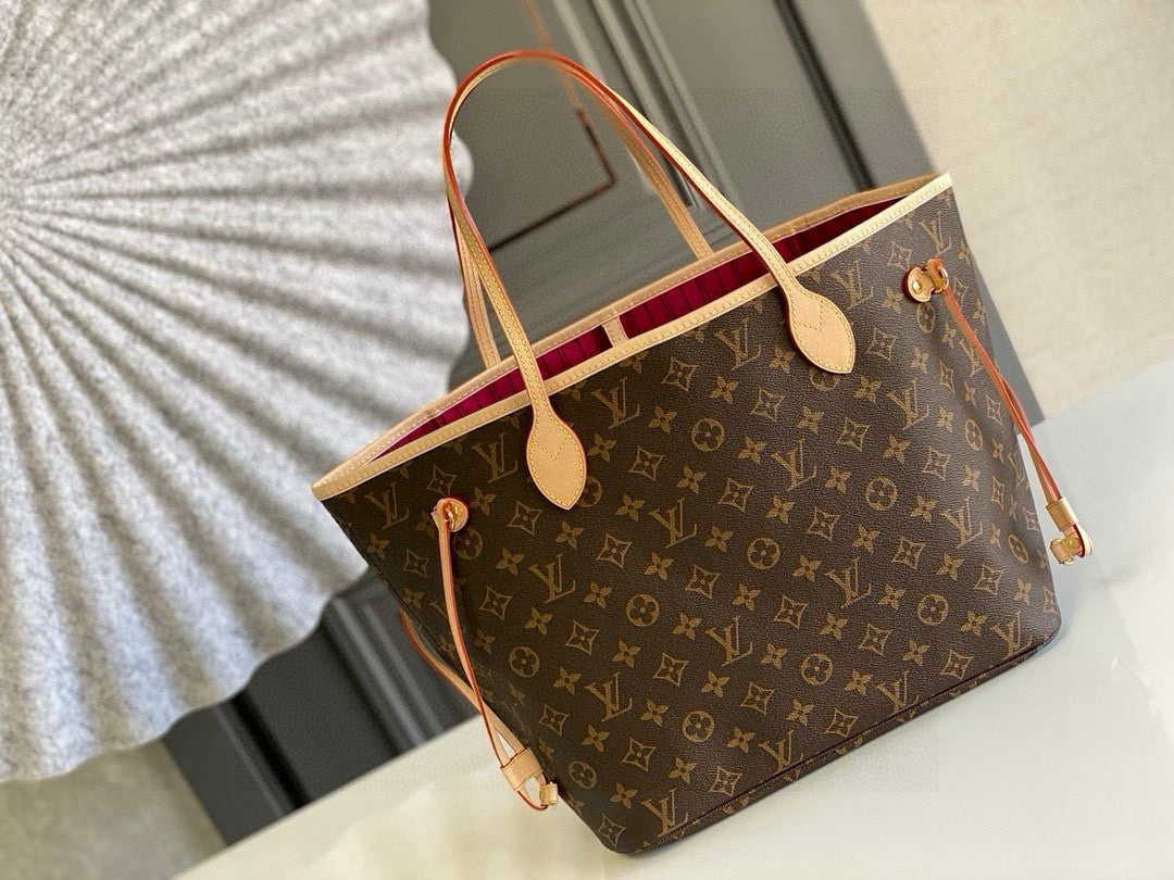 Louis Vuitton Neverfull MM tote bag in Monogram canvas with natural cowhide trim and a pivoine (pink) lining