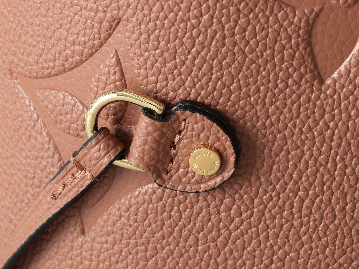 Louis Vuitton Neverfull MM tote bag in the Cognac brown Monogram Empreinte leather