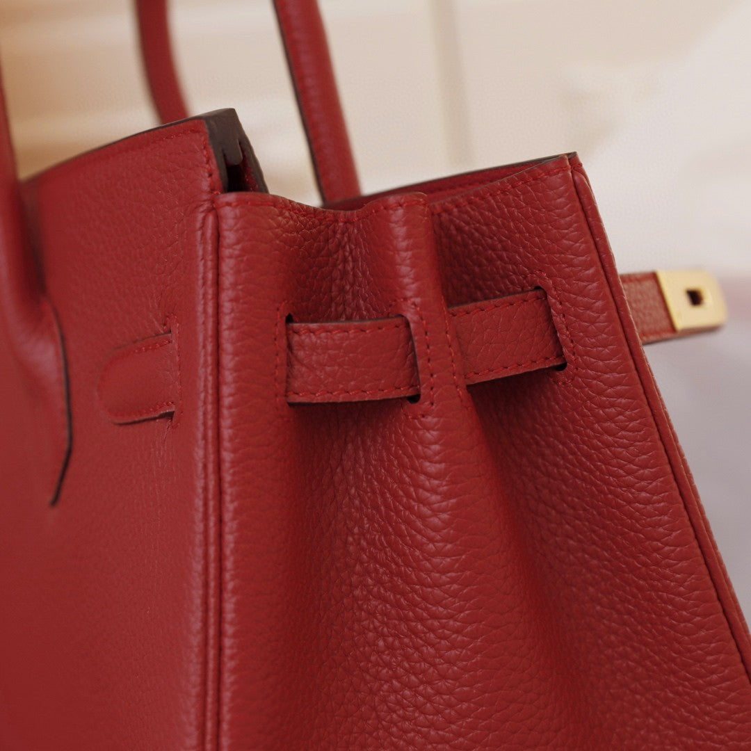 Hermès Birkin bag in Togo leather with gold hardware