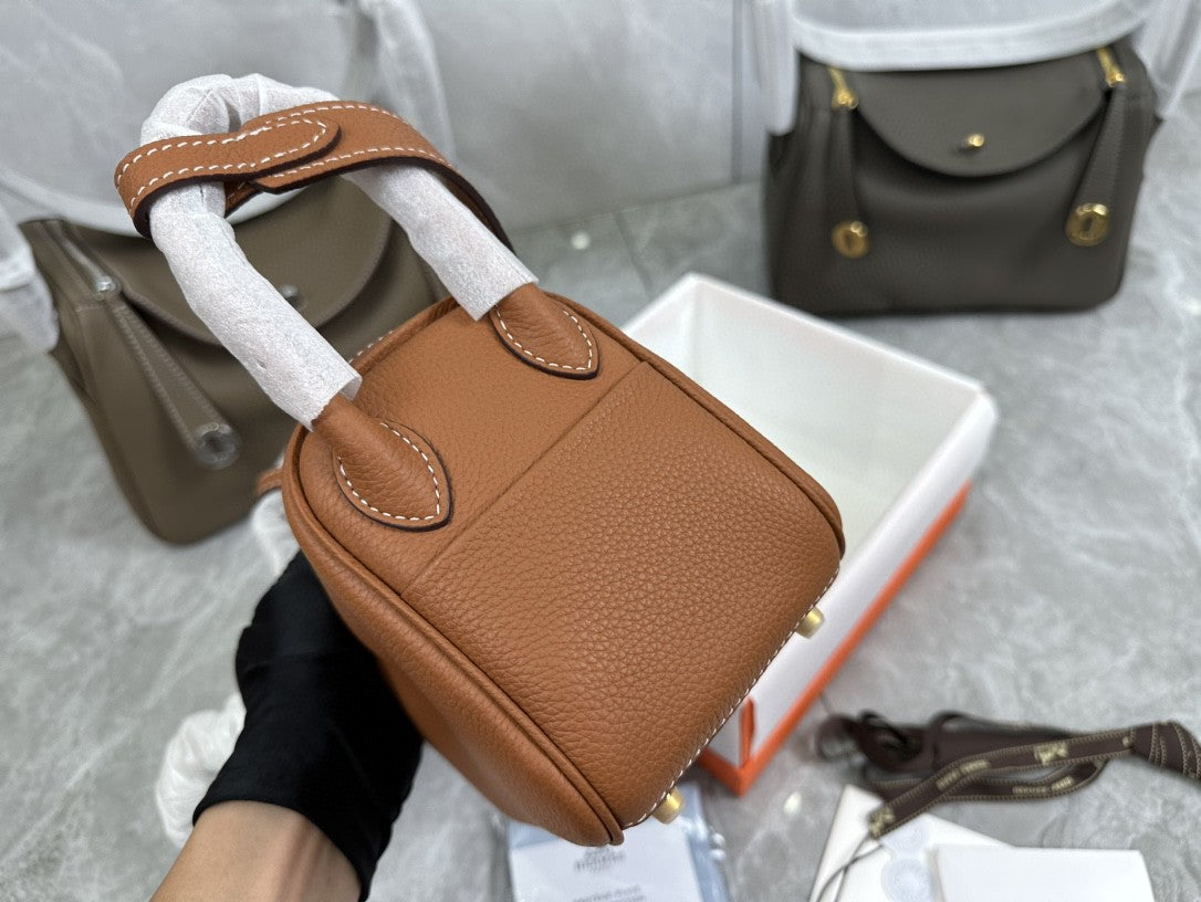 Hermès Mini Lindy bag
