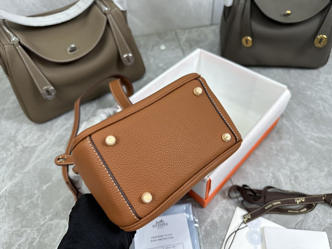 Hermès Mini Lindy bag