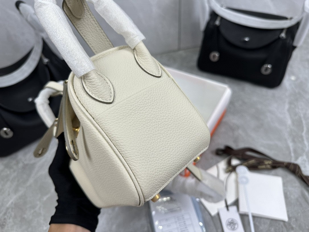 Hermès Mini Lindy bag