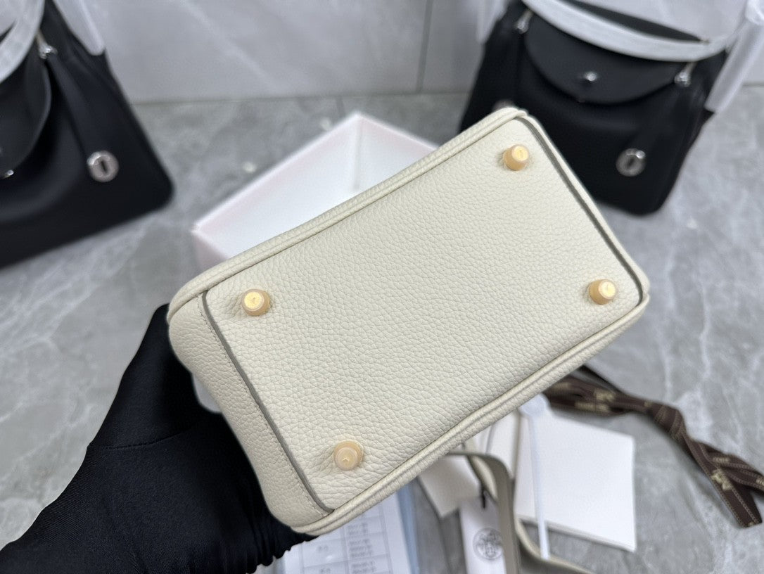 Hermès Mini Lindy bag