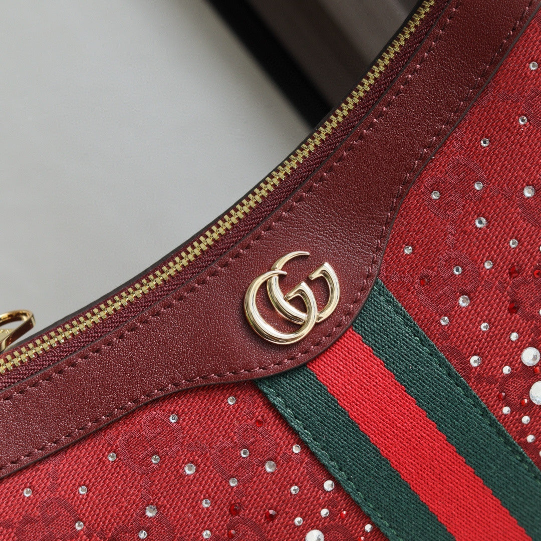 Gucci Ophidia small shoulder bag in burgundy GG canvas