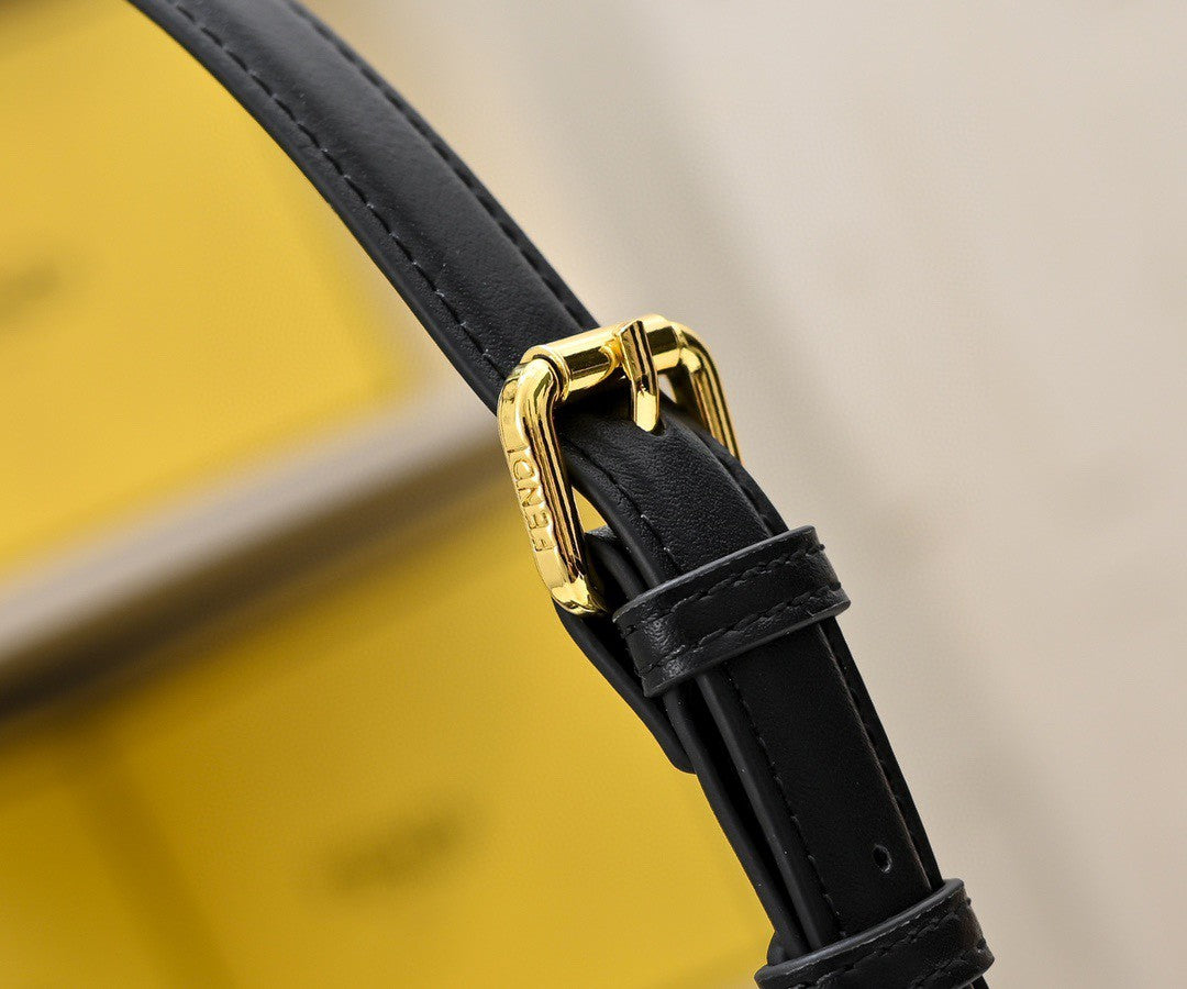 Fendi Peekaboo bag in black calfskin leather with gold-finish metalware