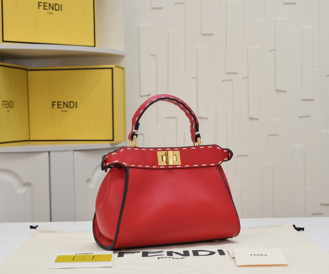 Fendi Peekaboo ISeeU Small handbag