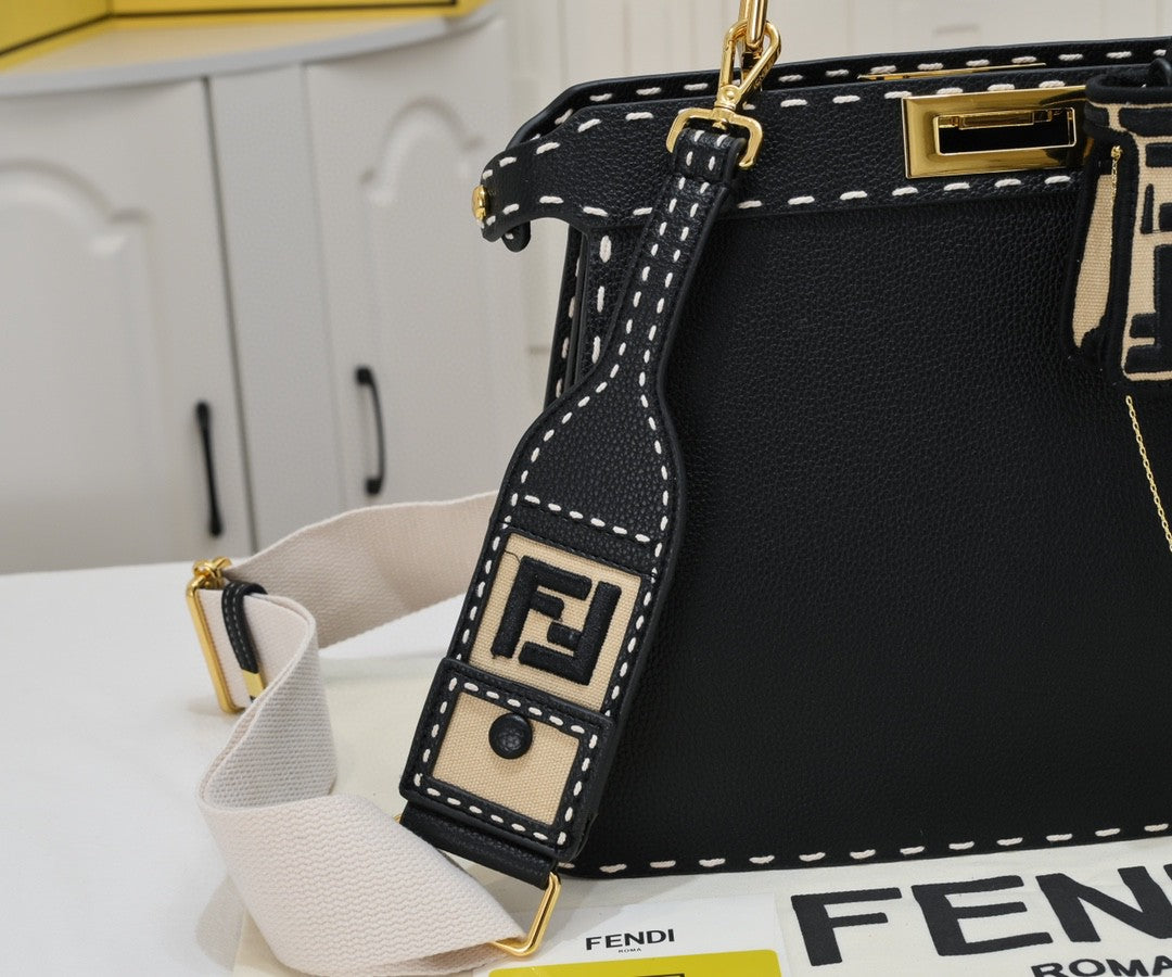 Fendi Peekaboo ISeeU Small black calf leather bag
