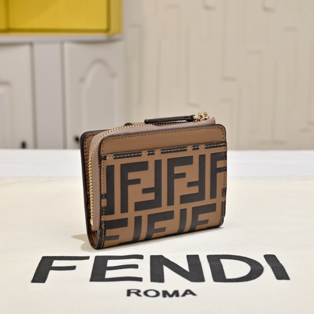 Fendi FF Diamonds small wallet made of brown leather with an embossed black FF print