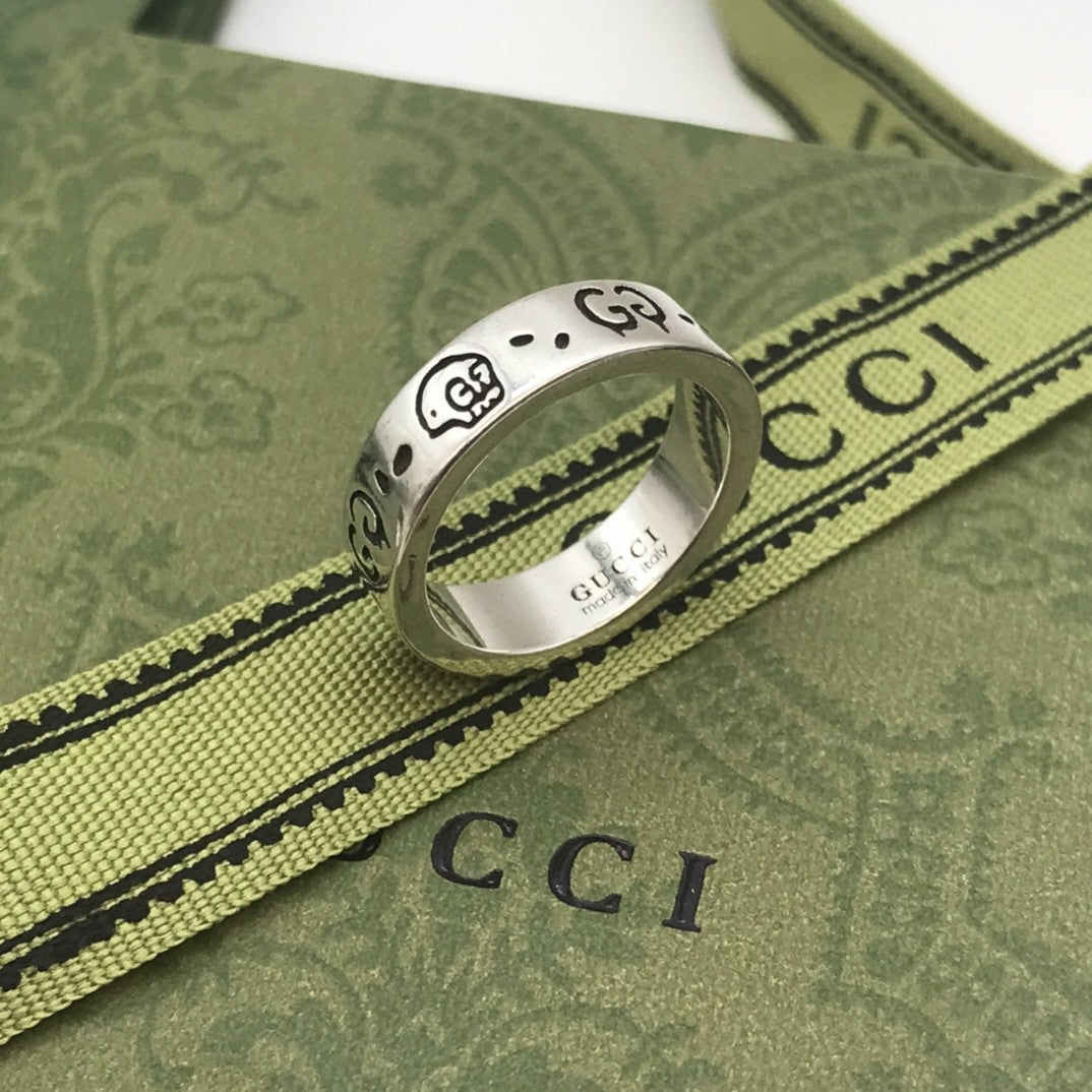 Gucci Ghost sterling silver rings featuring a skull motif