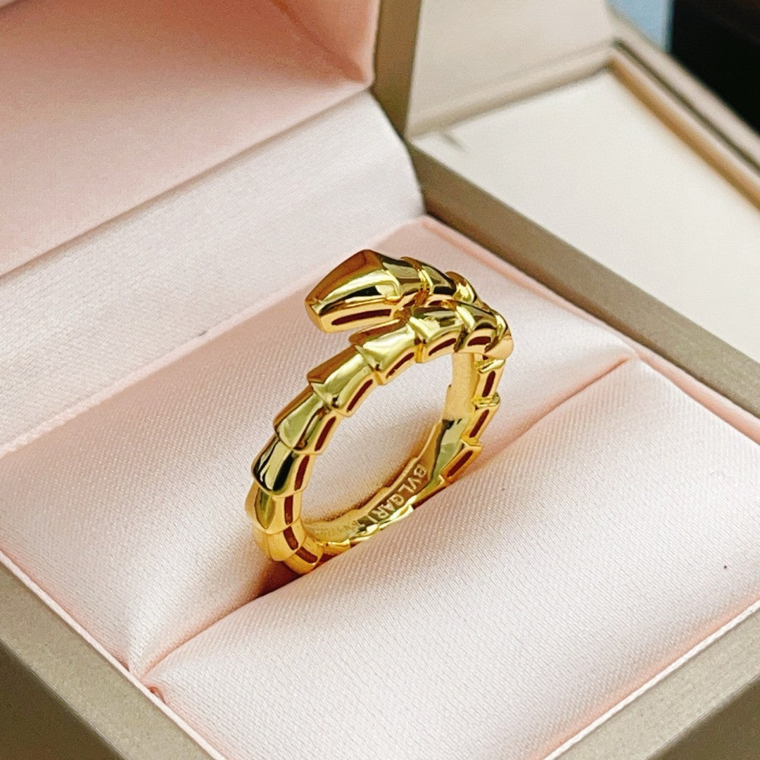 Bvlgari Serpenti Viper 18kt yellow gold ring