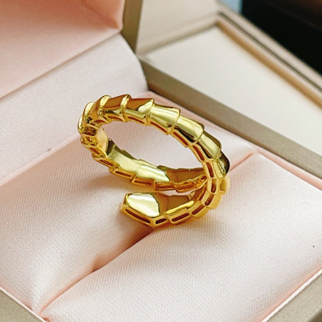 Bvlgari Serpenti Viper 18kt yellow gold ring