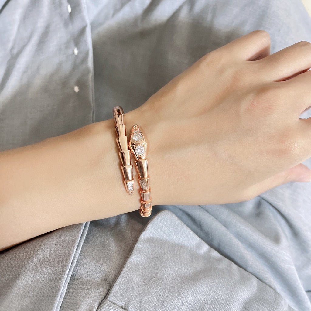 Bvlgari Serpenti Viper 18kt bracelet with demi-pavé diamonds on the head and tail