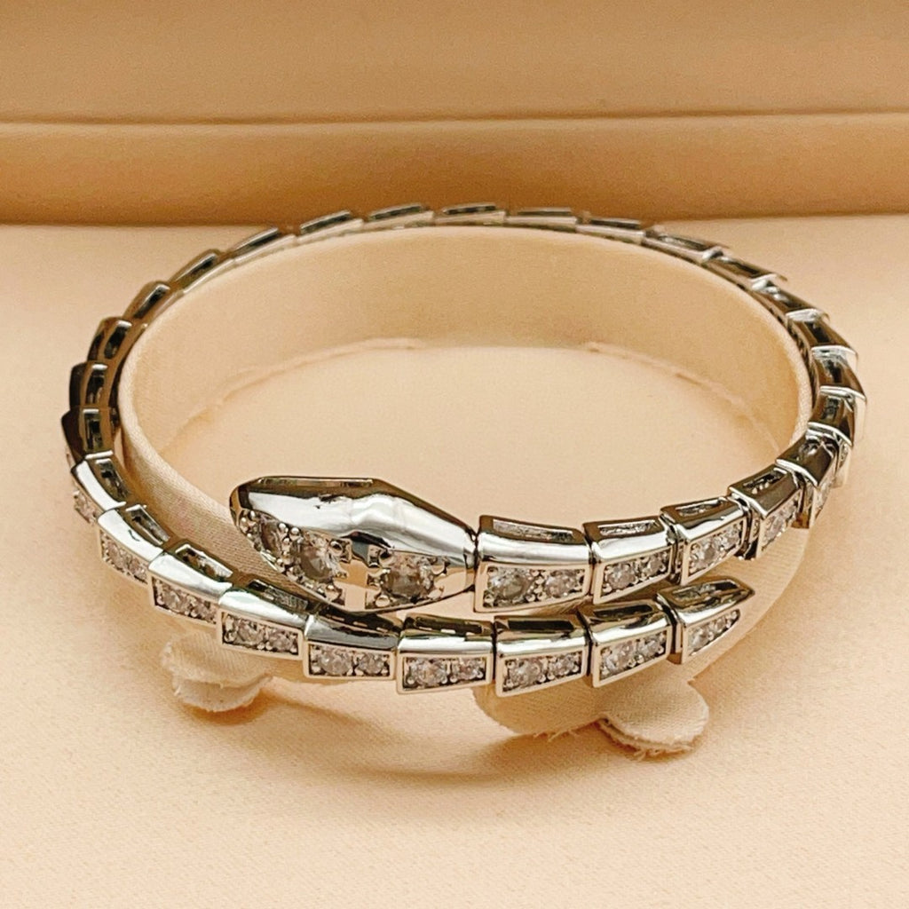 Bvlgari Serpenti Viper single-coil bracelet in 18k white gold with pavé diamonds