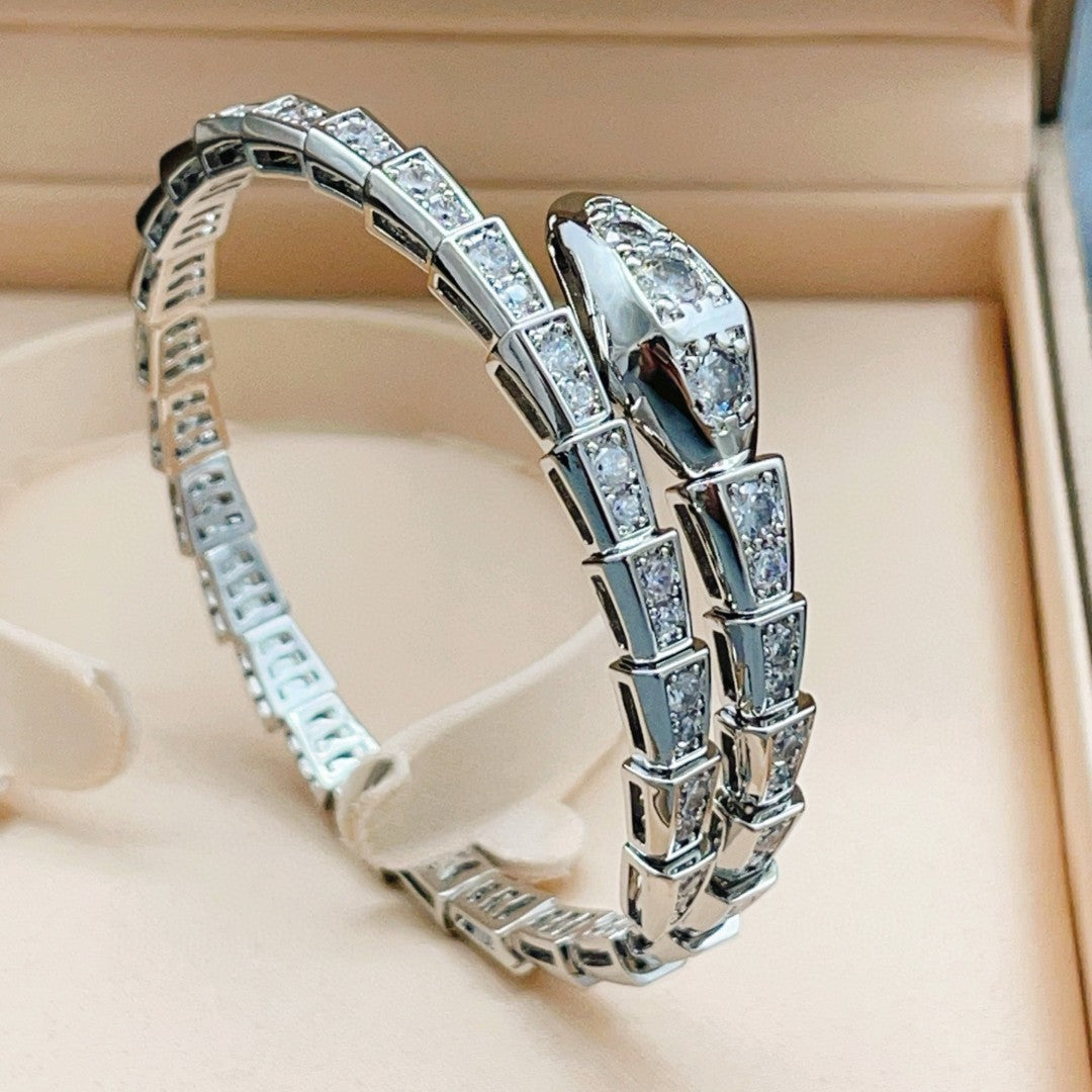 Bvlgari Serpenti Viper single-coil bracelet in 18k white gold with pavé diamonds