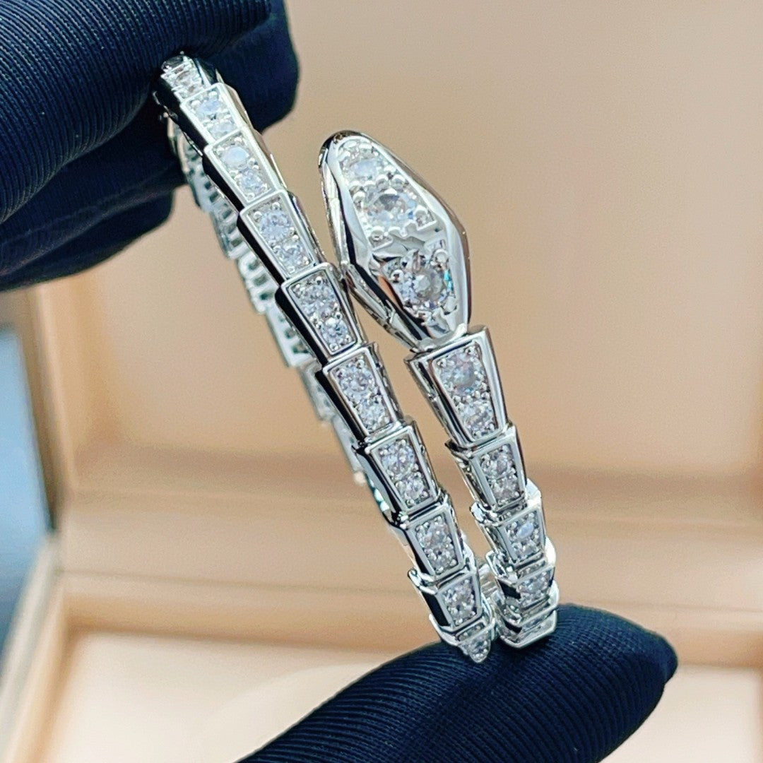 Bvlgari Serpenti Viper single-coil bracelet in 18k white gold with pavé diamonds