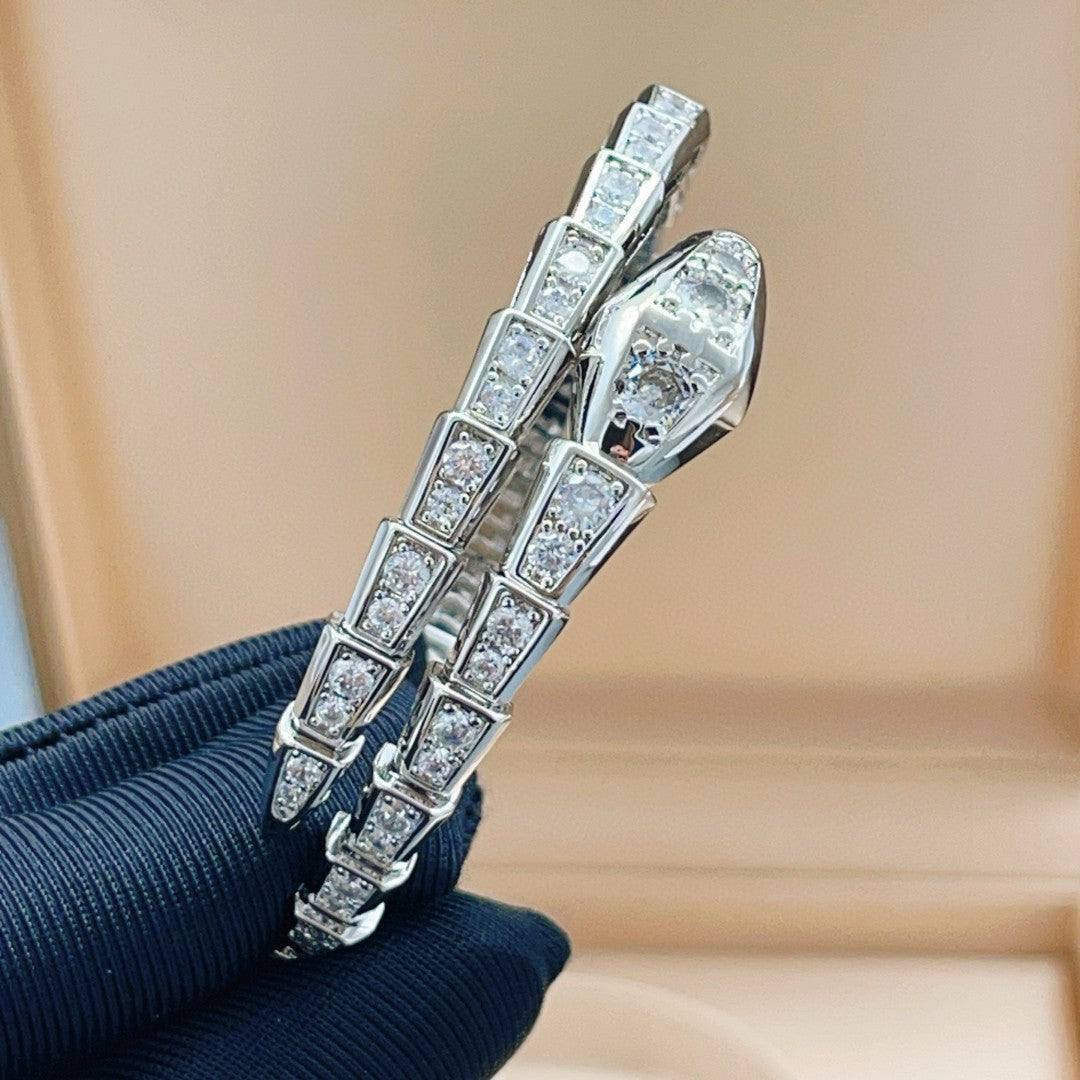 Bvlgari Serpenti Viper single-coil bracelet in 18k white gold with pavé diamonds