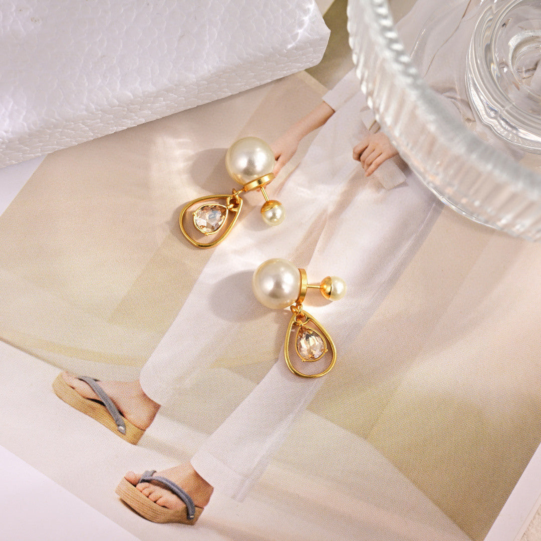 Dior Tribales earrings in gold-finish metal and white resin pearls