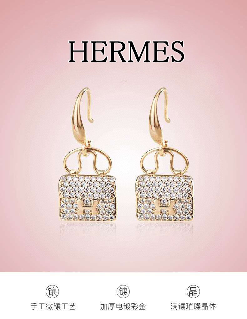 Hermès Amulettes Constance earrings in rose gold with diamond accents
