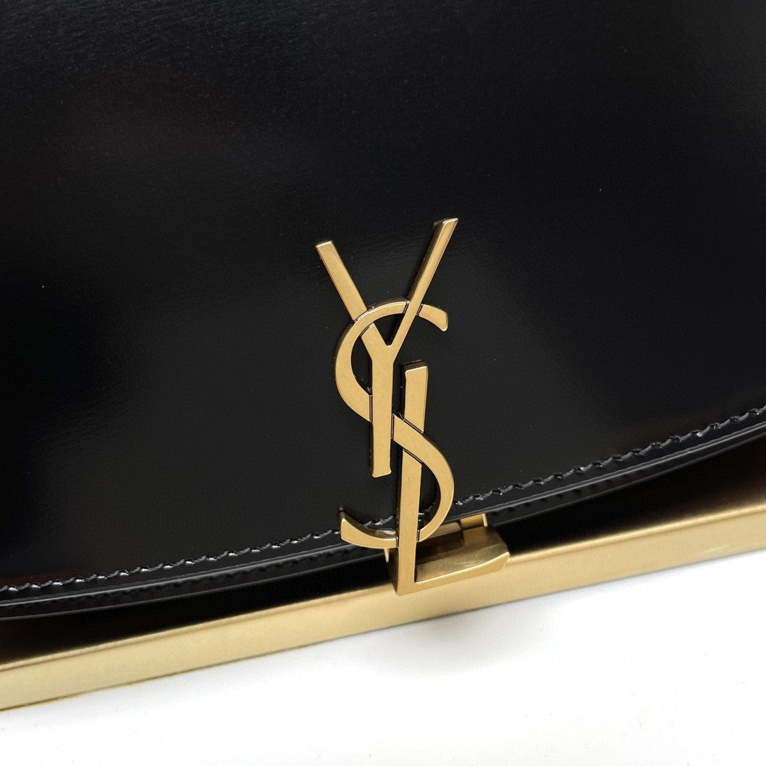 Yves Saint Laurent Voltaire shoulder bag in black calf leather YSL