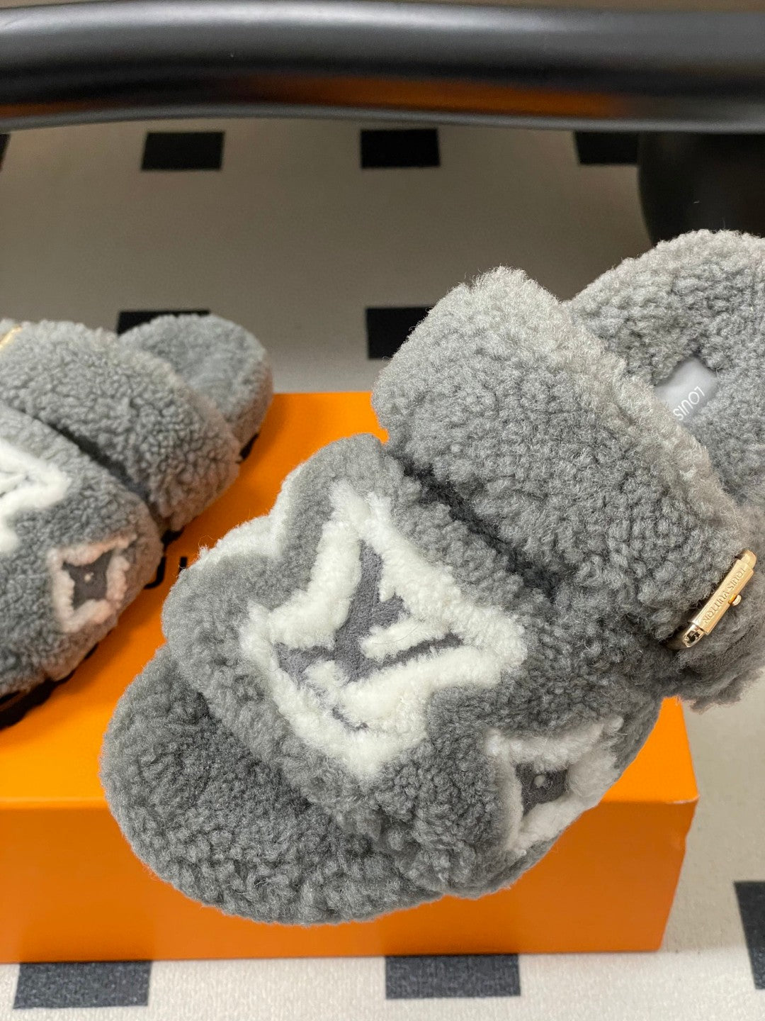 Louis Vuitton Paseo Flat Comfort Mules