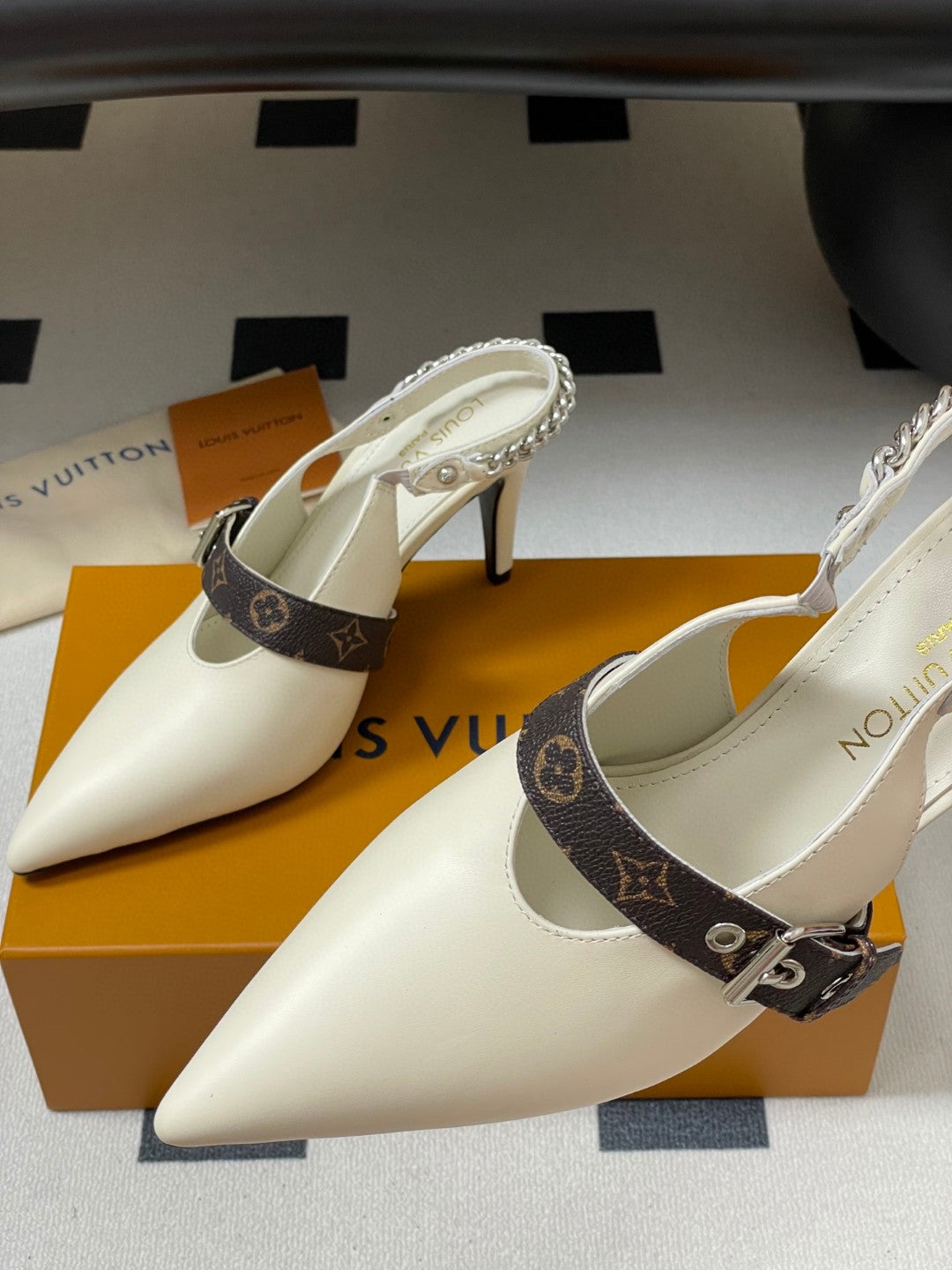 Louis Vuitton LV Vibe slingback pumps