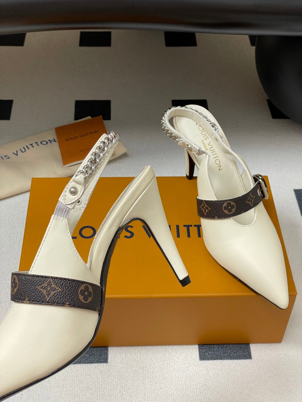 Louis Vuitton LV Vibe slingback pumps