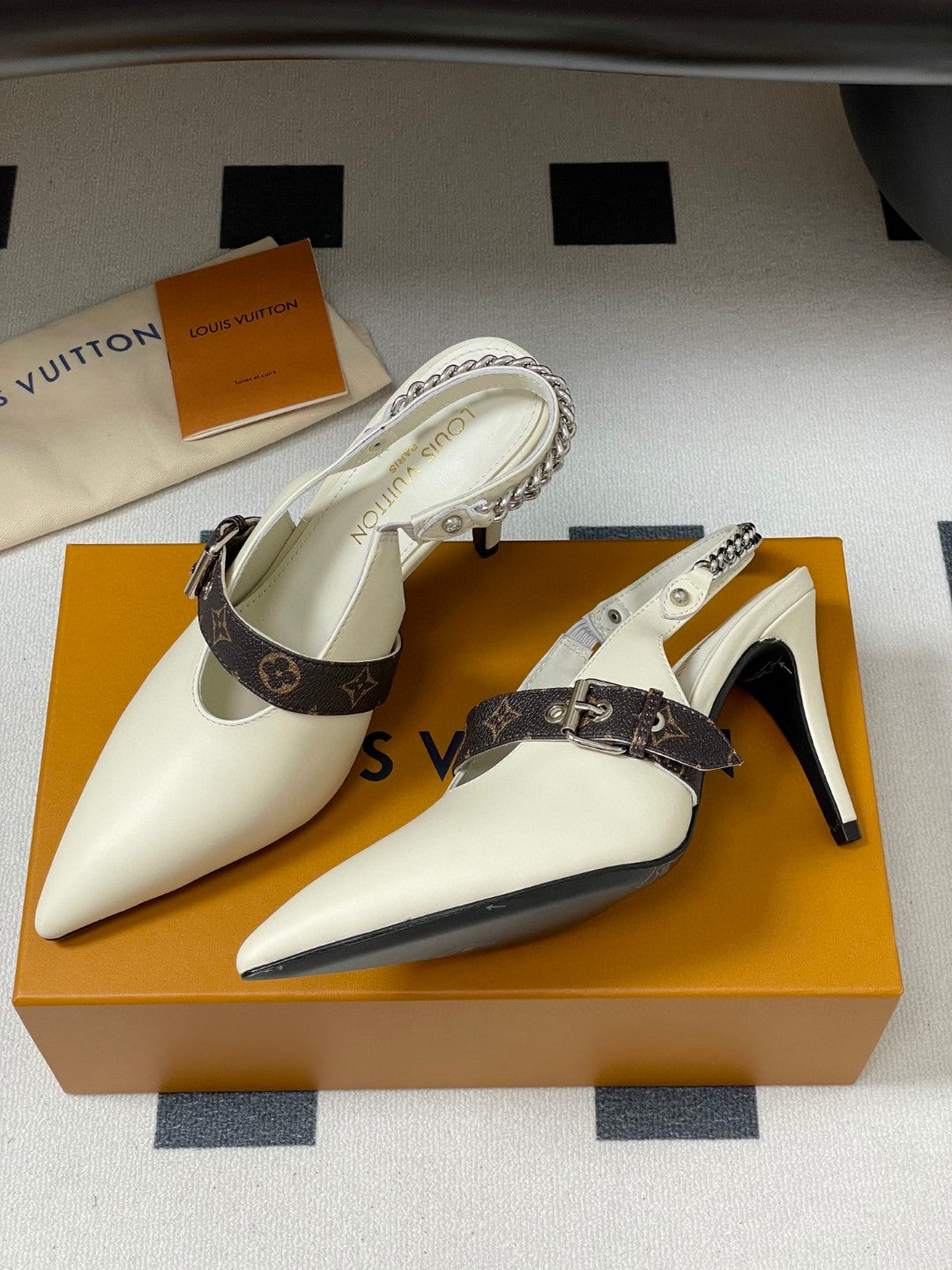 Louis Vuitton LV Vibe slingback pumps