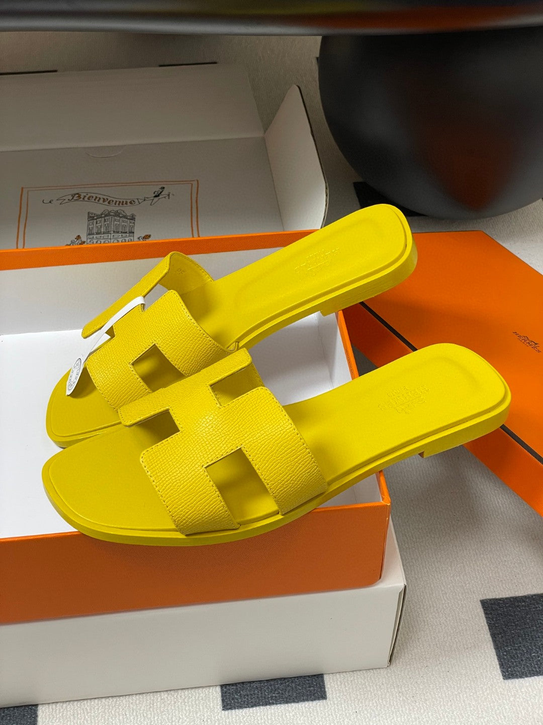 Hermès Oran sandals in Epsom calfskin leather