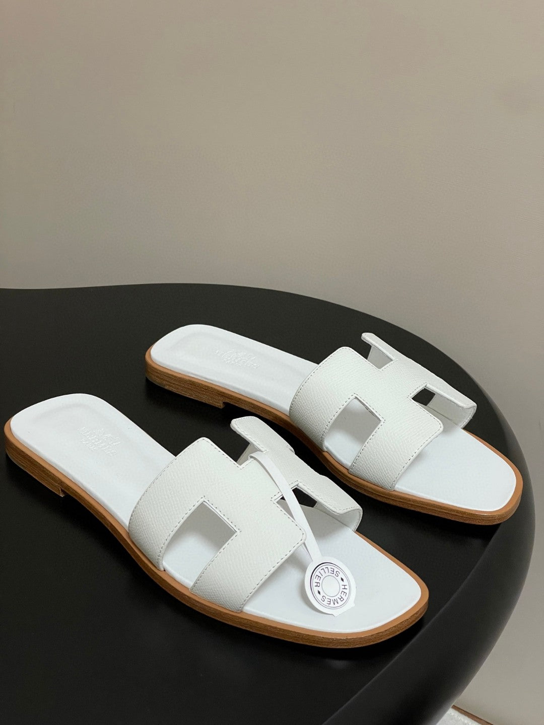 Hermès Oran sandals in Epsom calfskin leather