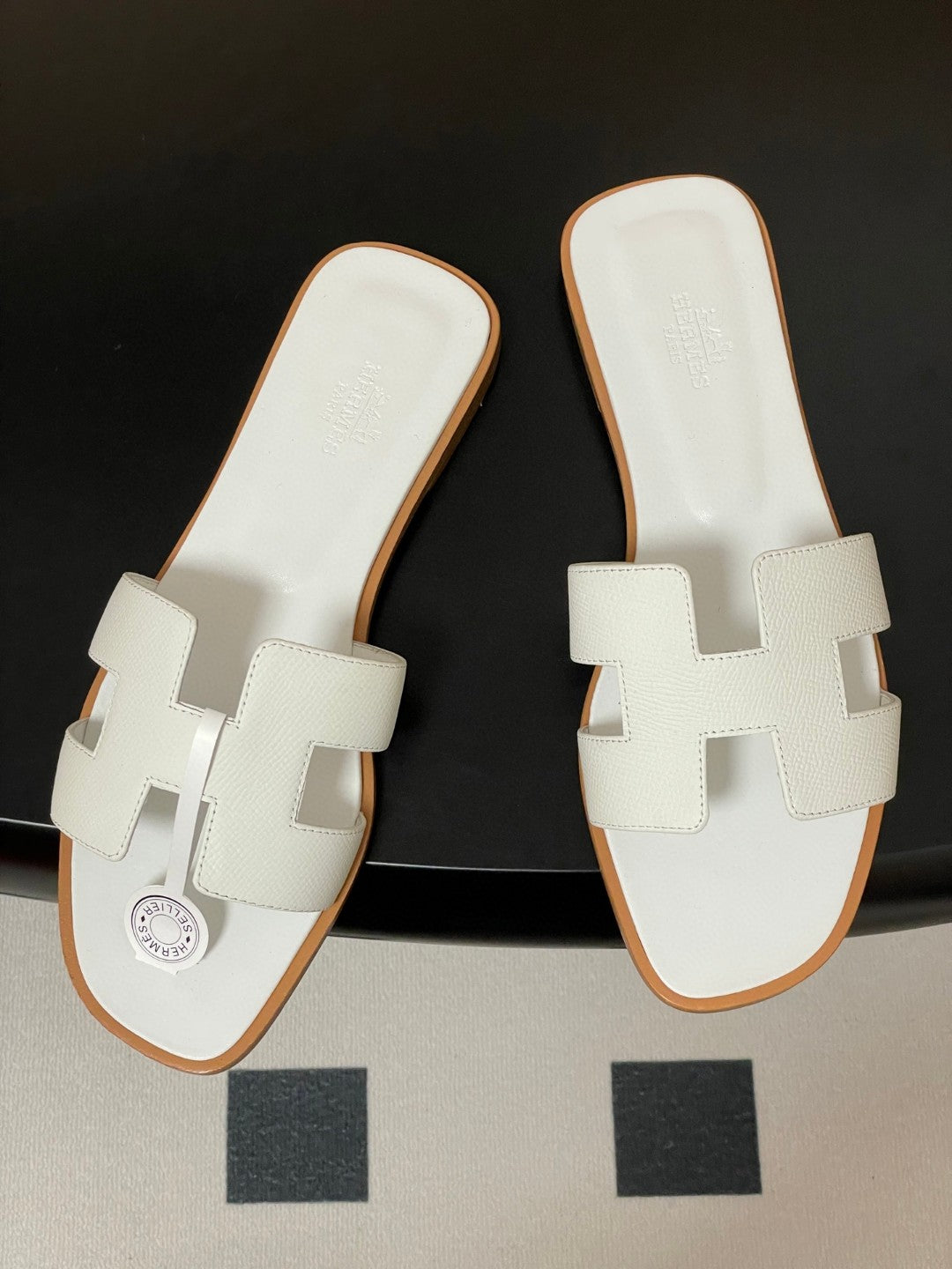 Hermès Oran sandals in Epsom calfskin leather