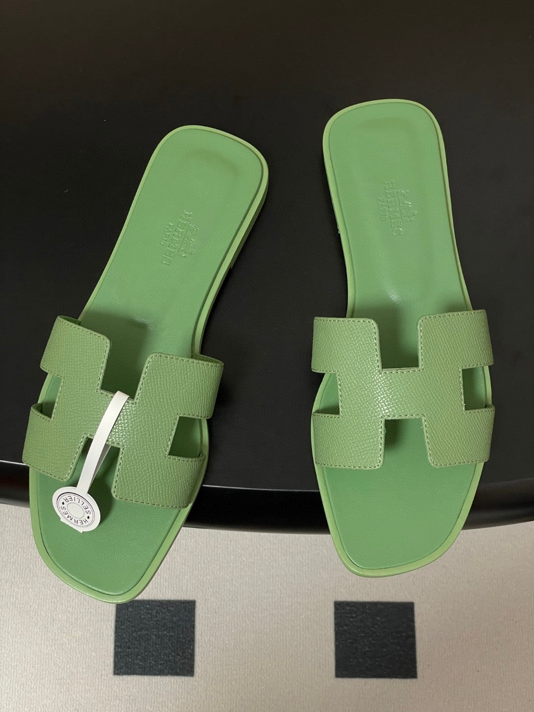 Hermès Oran sandals in Epsom calfskin leather