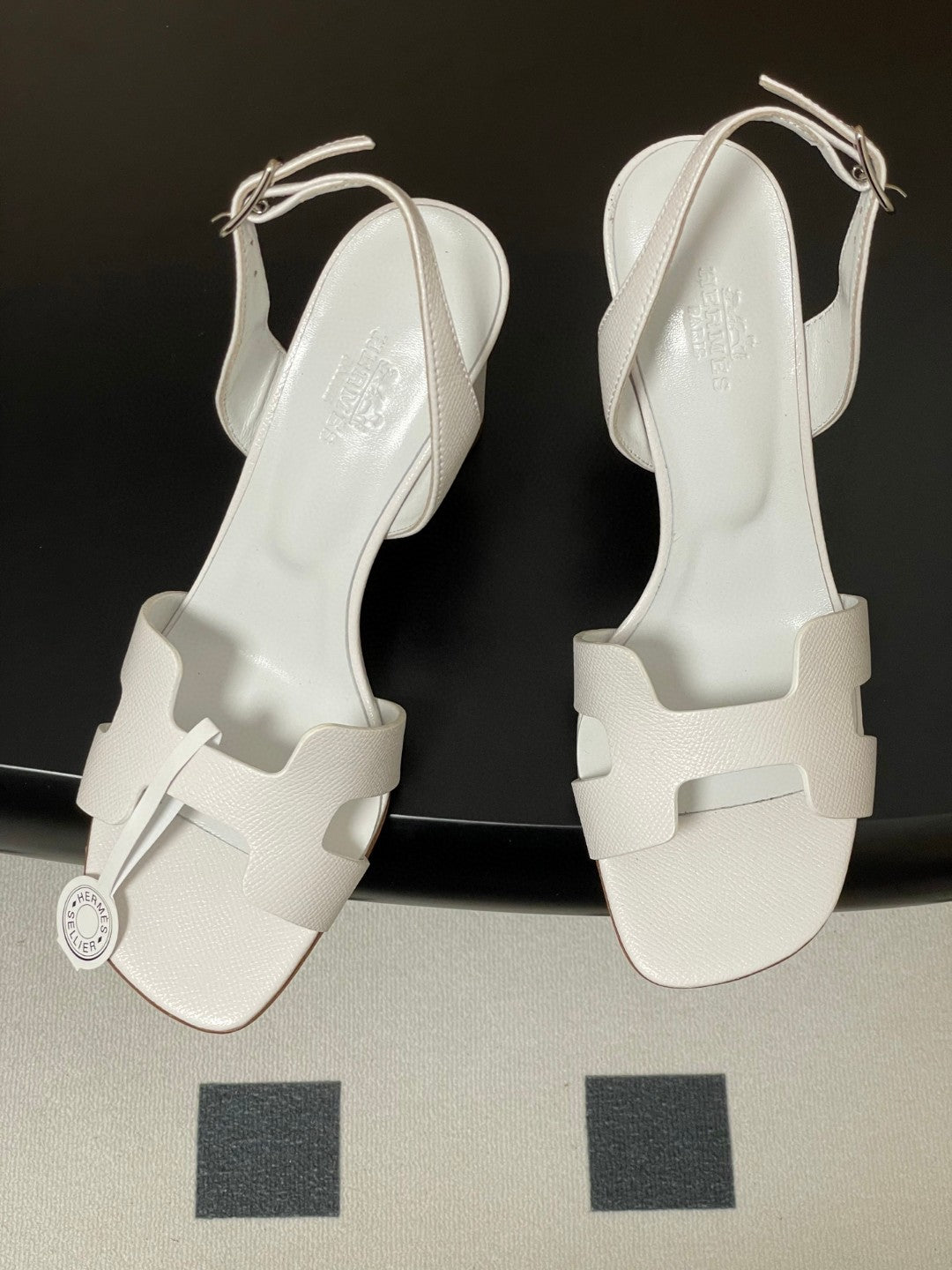 White calfskin Hermès Joy 105 sandal