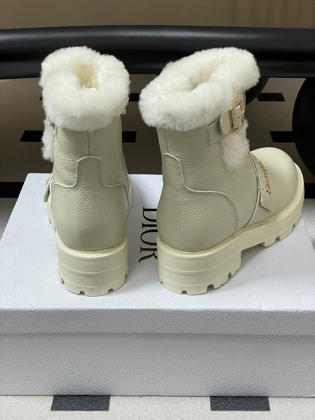 DiorAlps D-Quest ankle boot in ecru grained calfskin with a tonal lambskin shearling interior