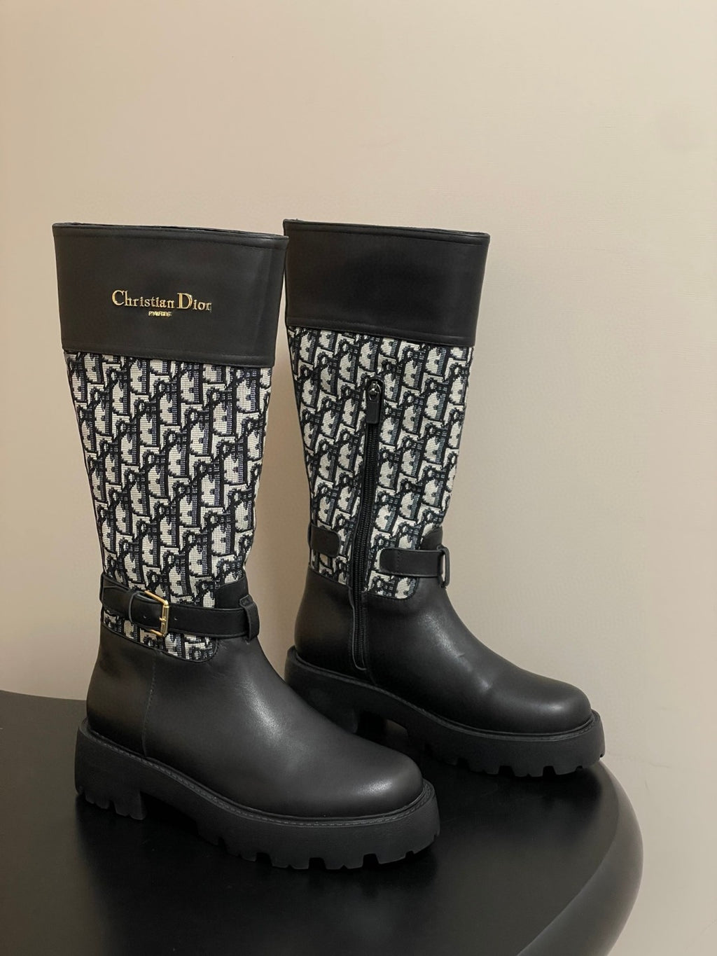 Christian Dior D-Major boots in black calfskin with a black and white Cannage tweed pattern