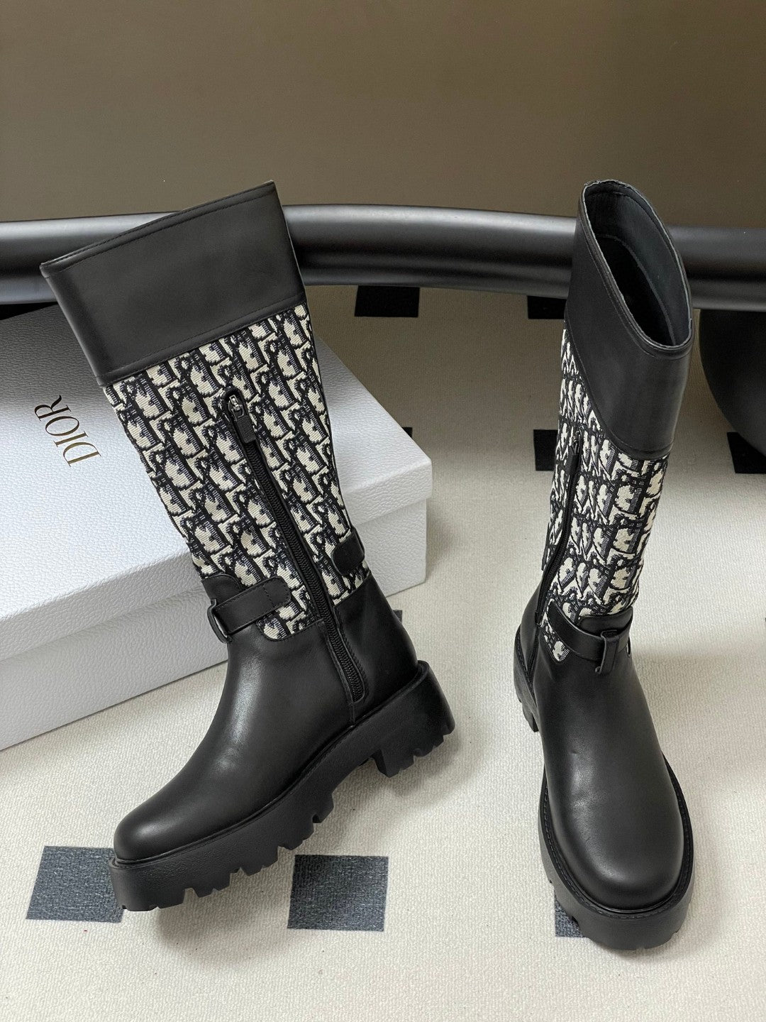Christian Dior D-Major boots in black calfskin with a black and white Cannage tweed pattern