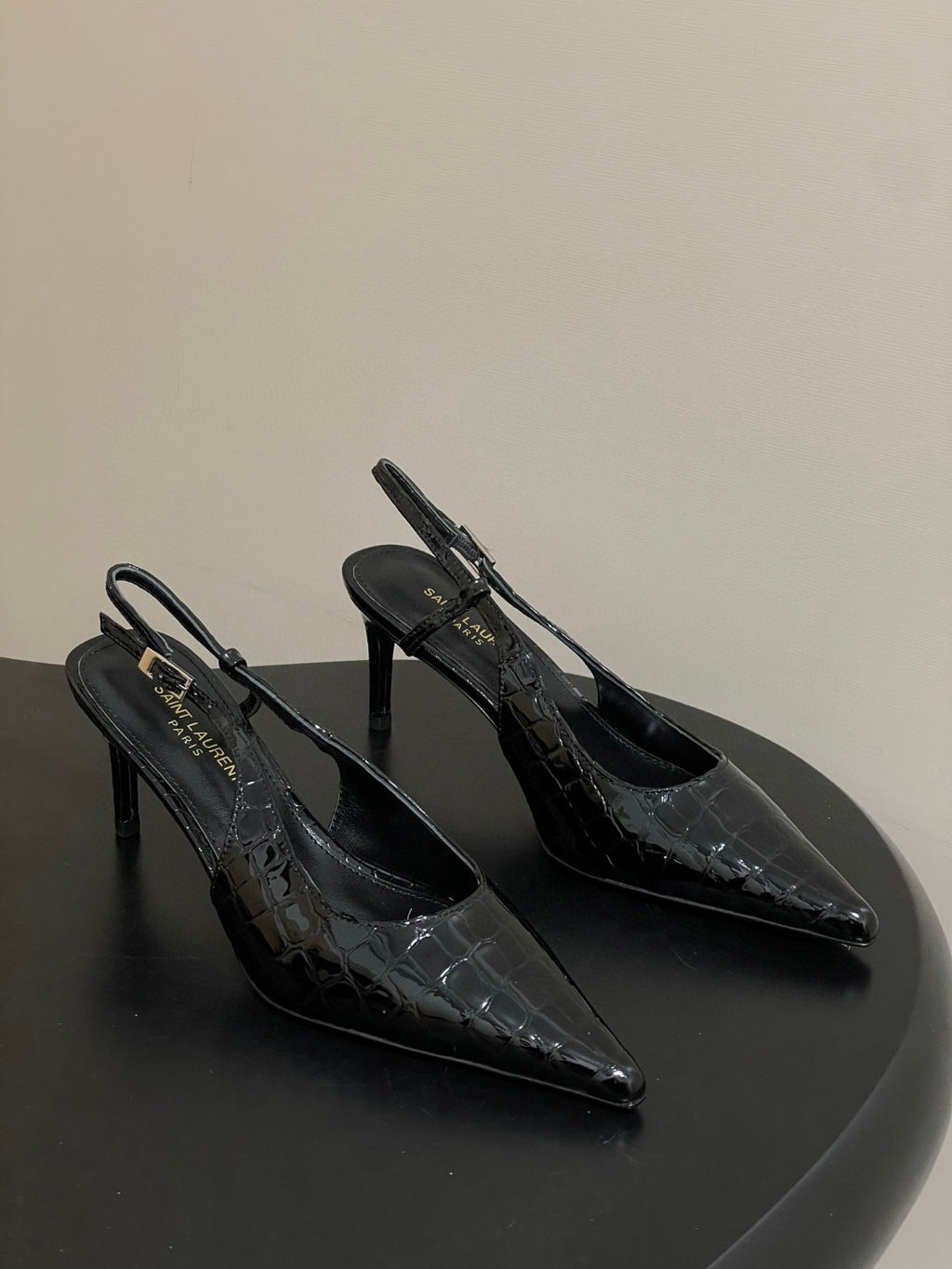Saint Laurent Vendome black glazed leather slingback pumps