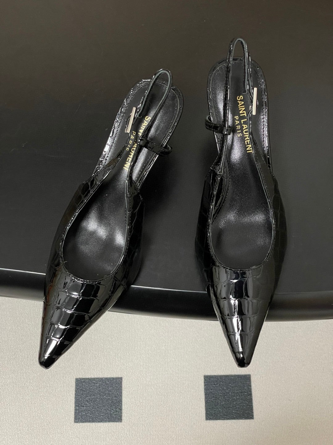 Saint Laurent Vendome black glazed leather slingback pumps