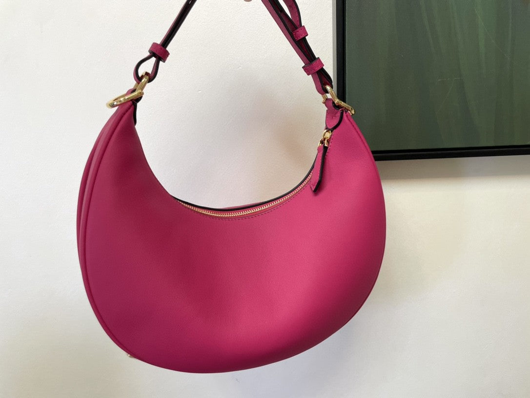 Fendi Small Fendigraphy hobo bag