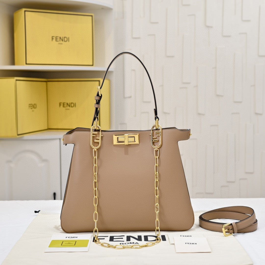 Fendi Peekaboo bag in black calfskin leather with gold-finish metalware