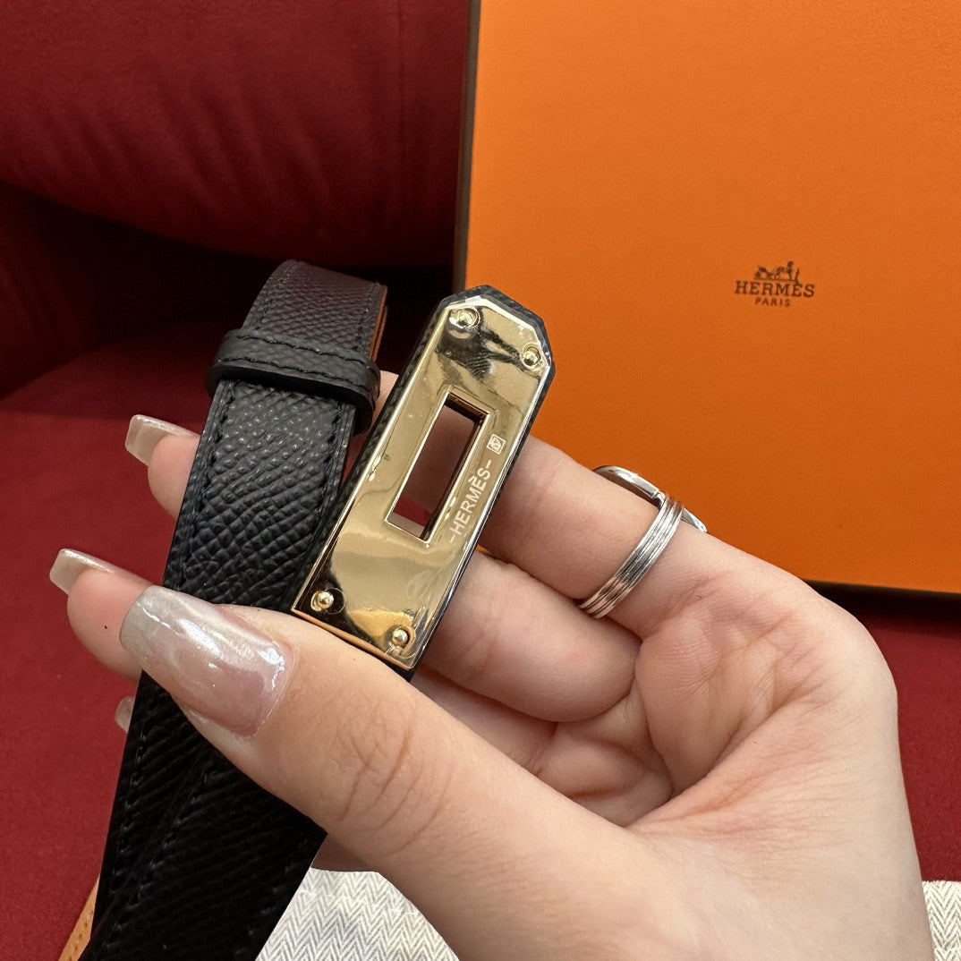 Hermès Kelly 18 belt in Epsom calfskin leather with a gold-plated buckle